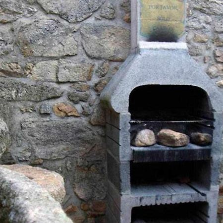 Casa Rural Lucía es una casa rural amplia con patio ideal para familias Cabezas Bajas Exterior foto